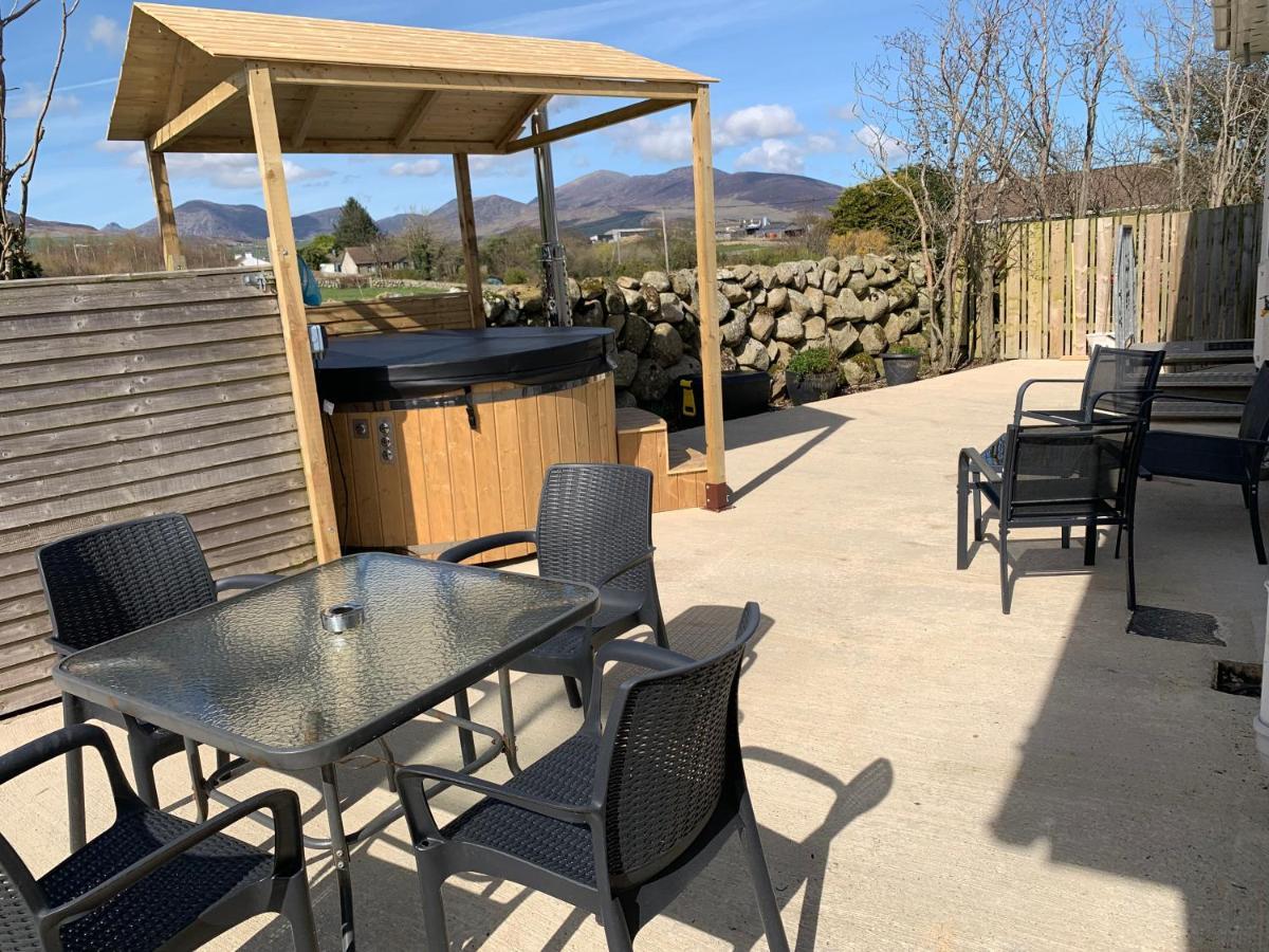 Moneydarragh Cottage With Uninterrupted Mountain And Sea Views- Hot Tub Available For Hire Annalong Екстер'єр фото